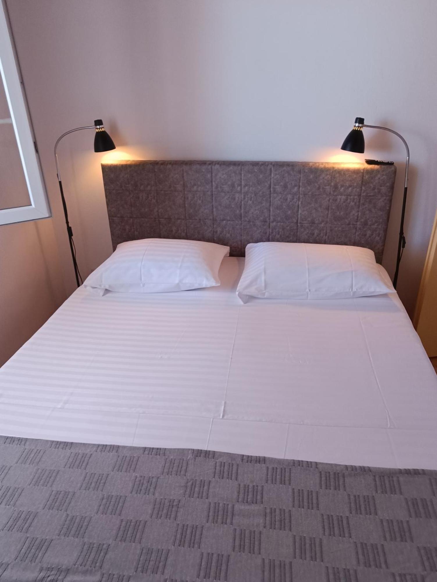 Apartmani Sprljan Vodice Eksteriør billede