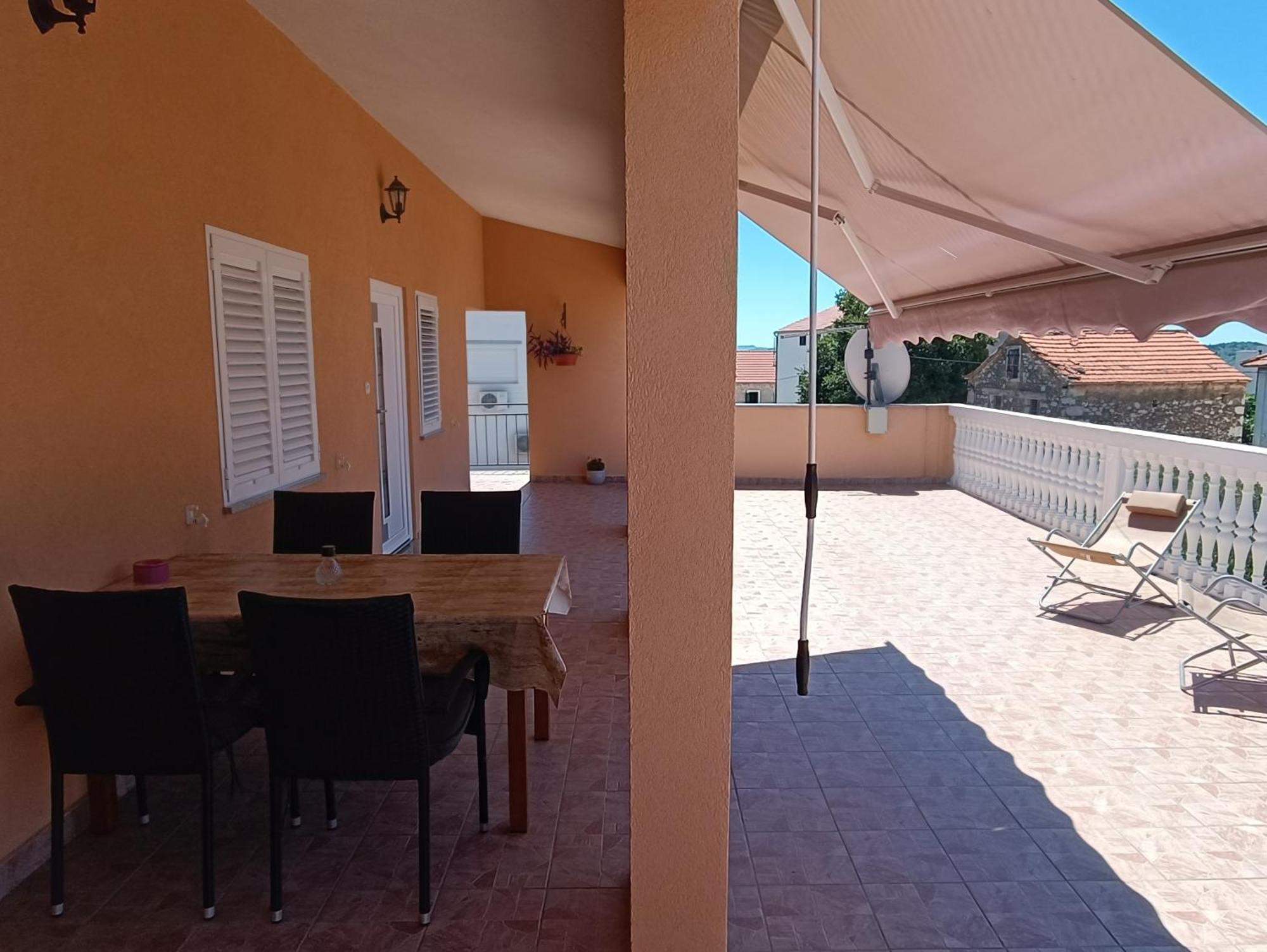 Apartmani Sprljan Vodice Eksteriør billede