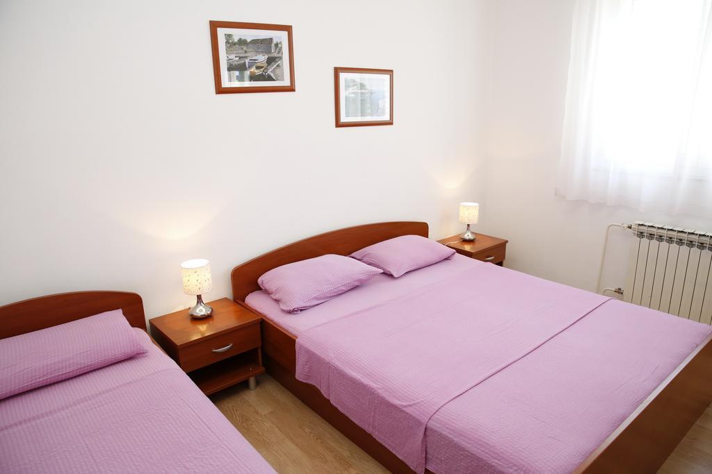 Apartmani Sprljan Vodice Eksteriør billede