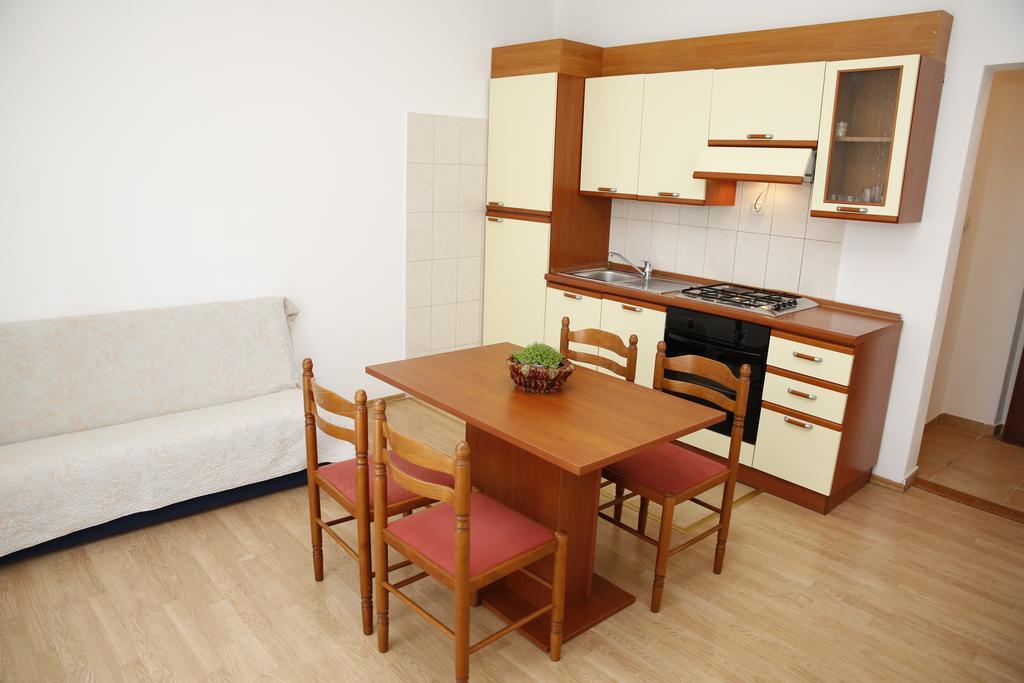 Apartmani Sprljan Vodice Eksteriør billede